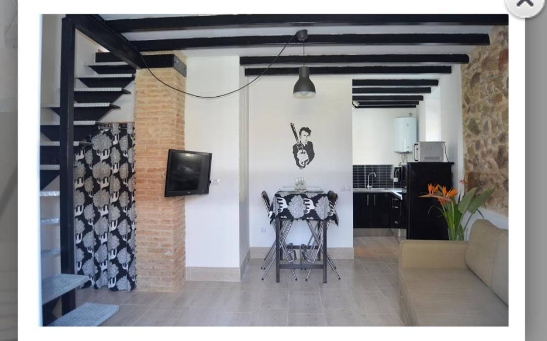 Malaga-Vacation Apartment Bagian luar foto